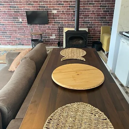 Shark Seaview Apartment *